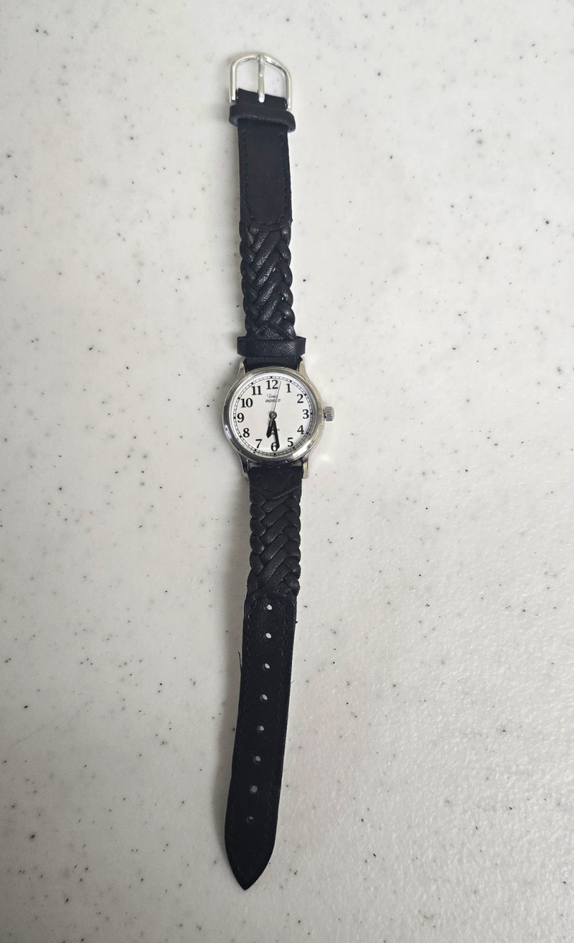 Vintage 1999 Timex Indiglo Women’s Watch • Braided Black Leather Strap • RUNNING
